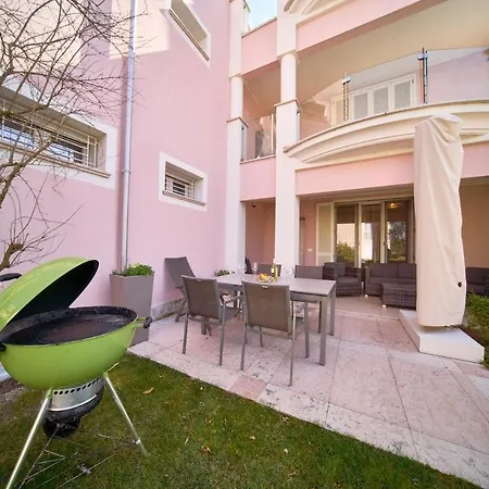 Sigrid's Haven Apartment